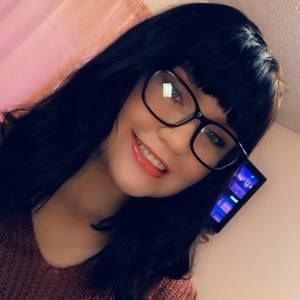 Meet your Posher, Abby